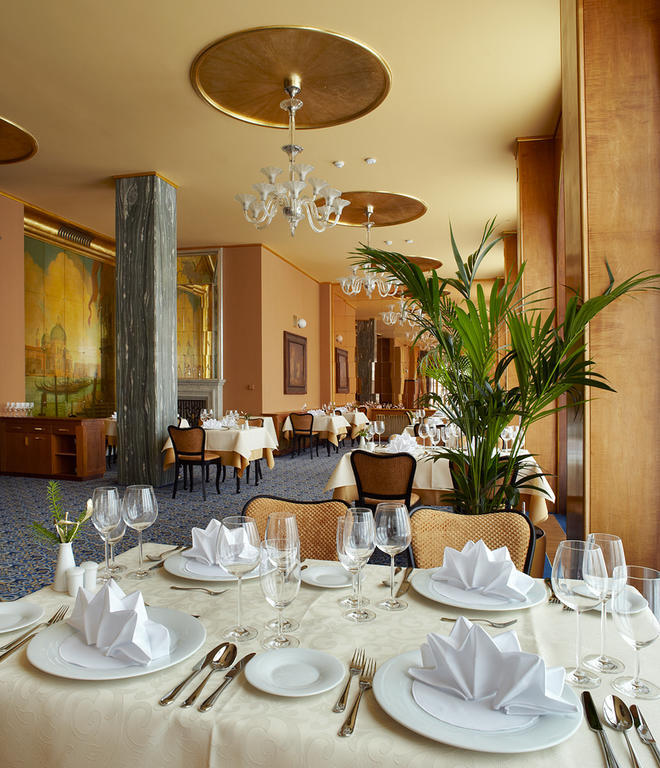 Alexandria Spa & Wellness Hotel Luhačovice Eksteriør billede